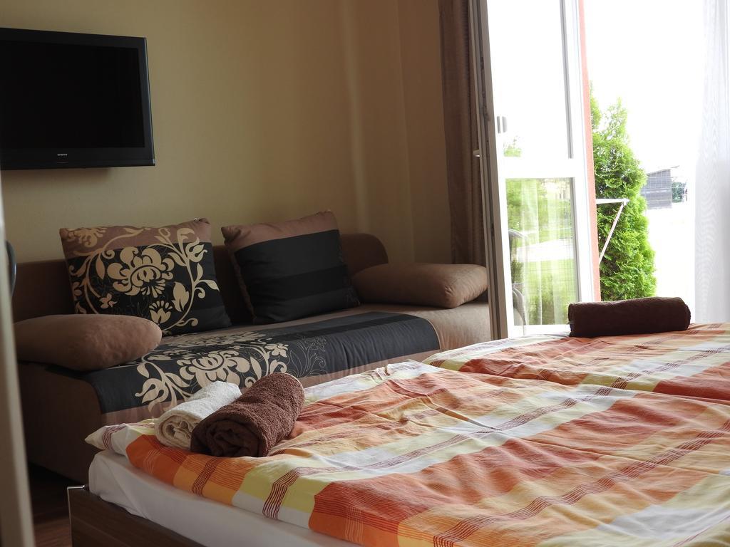 Fridrich Apartman Velky Meder Exterior photo